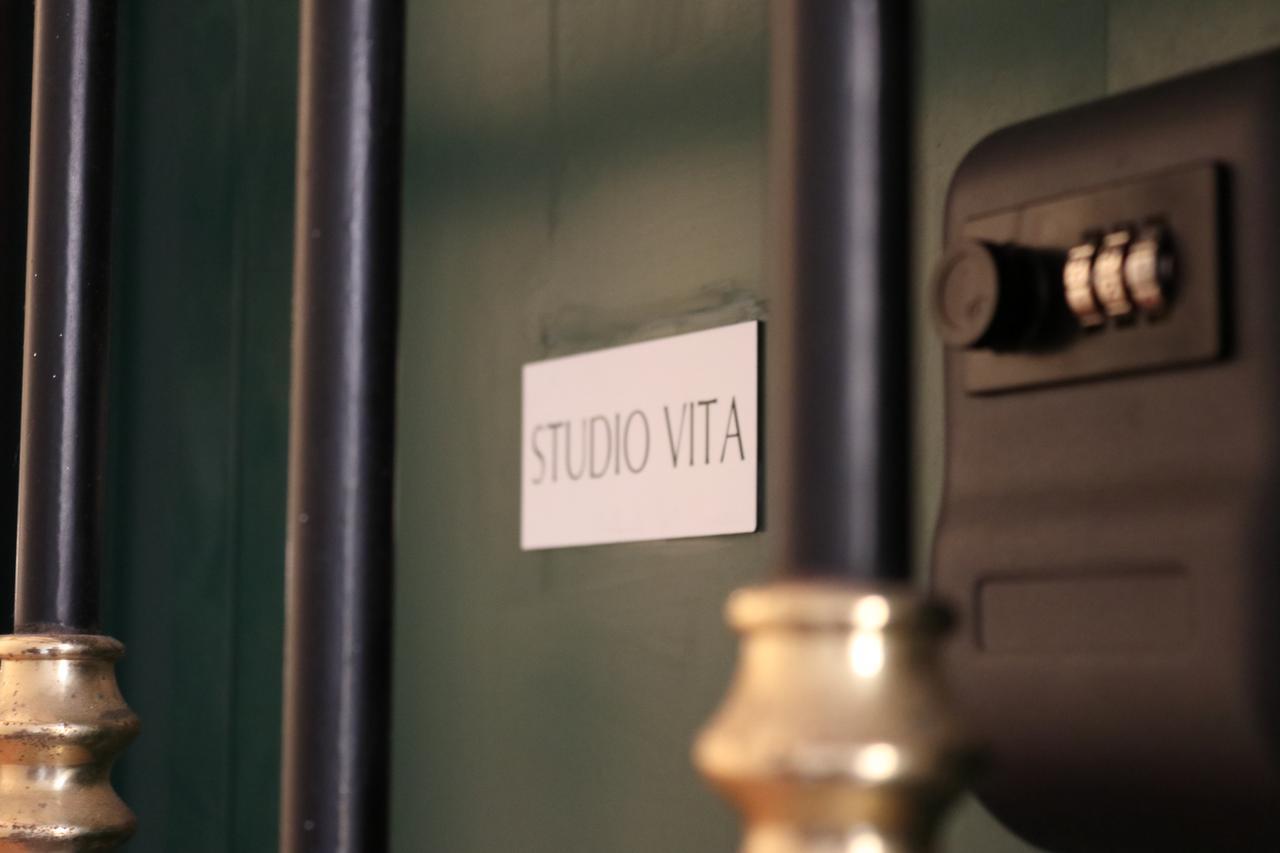 Lovely Studio D'Azeglio By Studio Vita Bologna Exterior photo