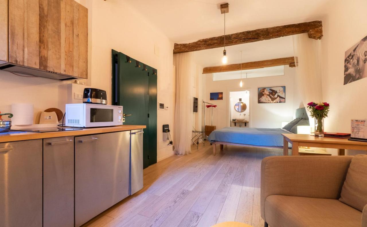 Lovely Studio D'Azeglio By Studio Vita Bologna Exterior photo
